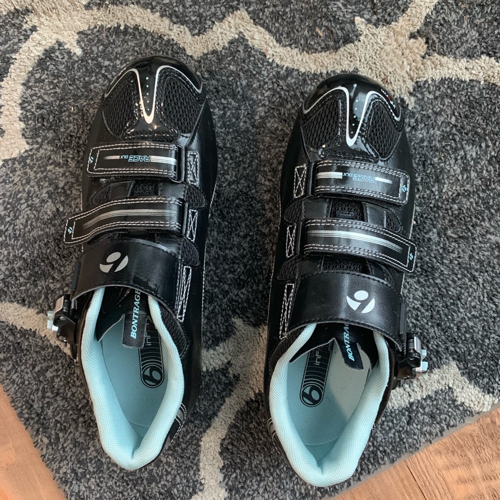 Women’s cycling shoes